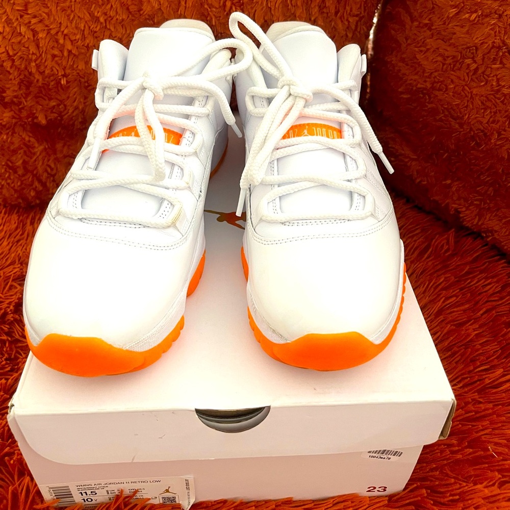 Authentic Jordan 11 Retro Low